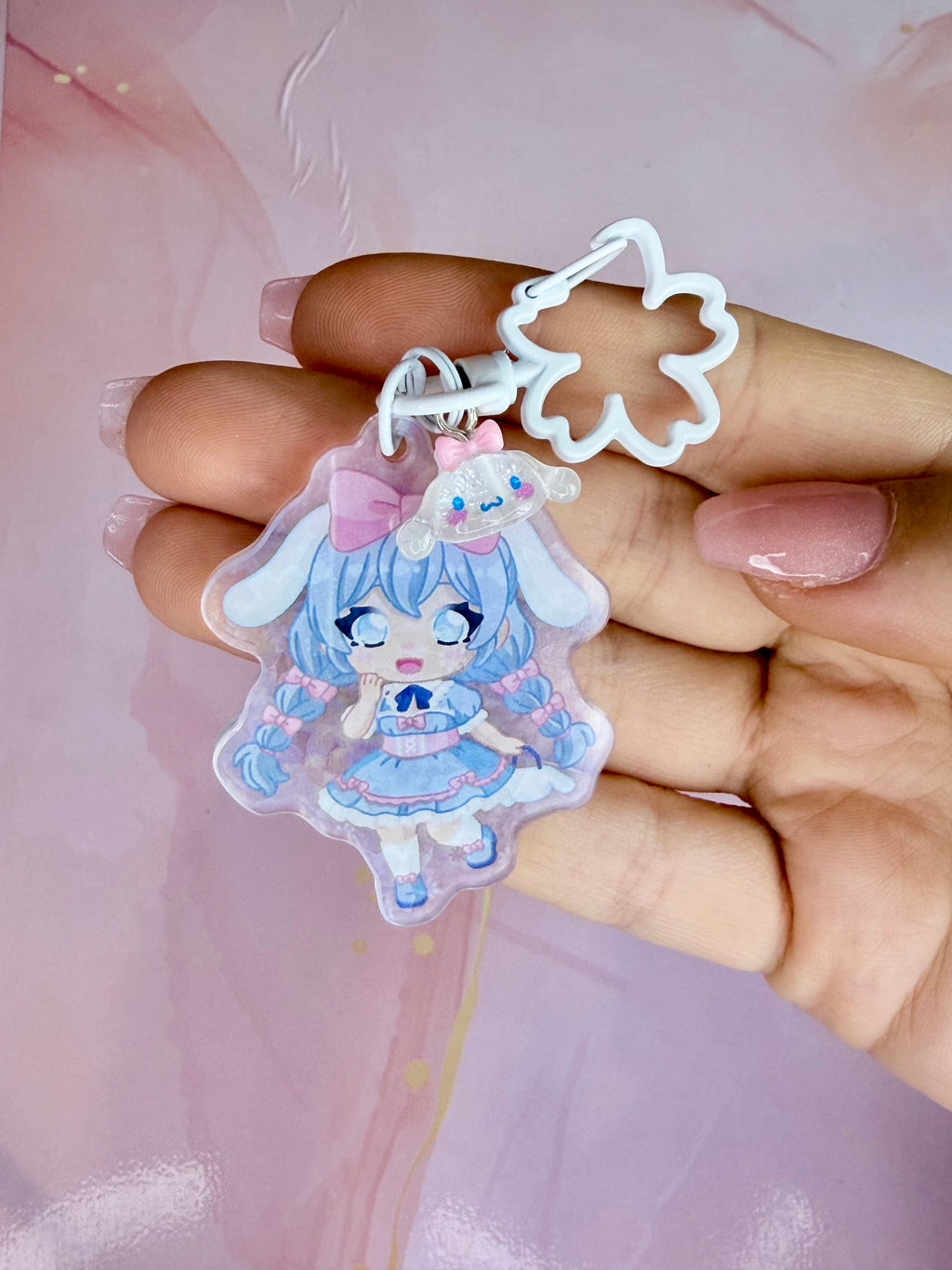 Porte Clé Cinnamon Roll Sanrio 🤍🩵