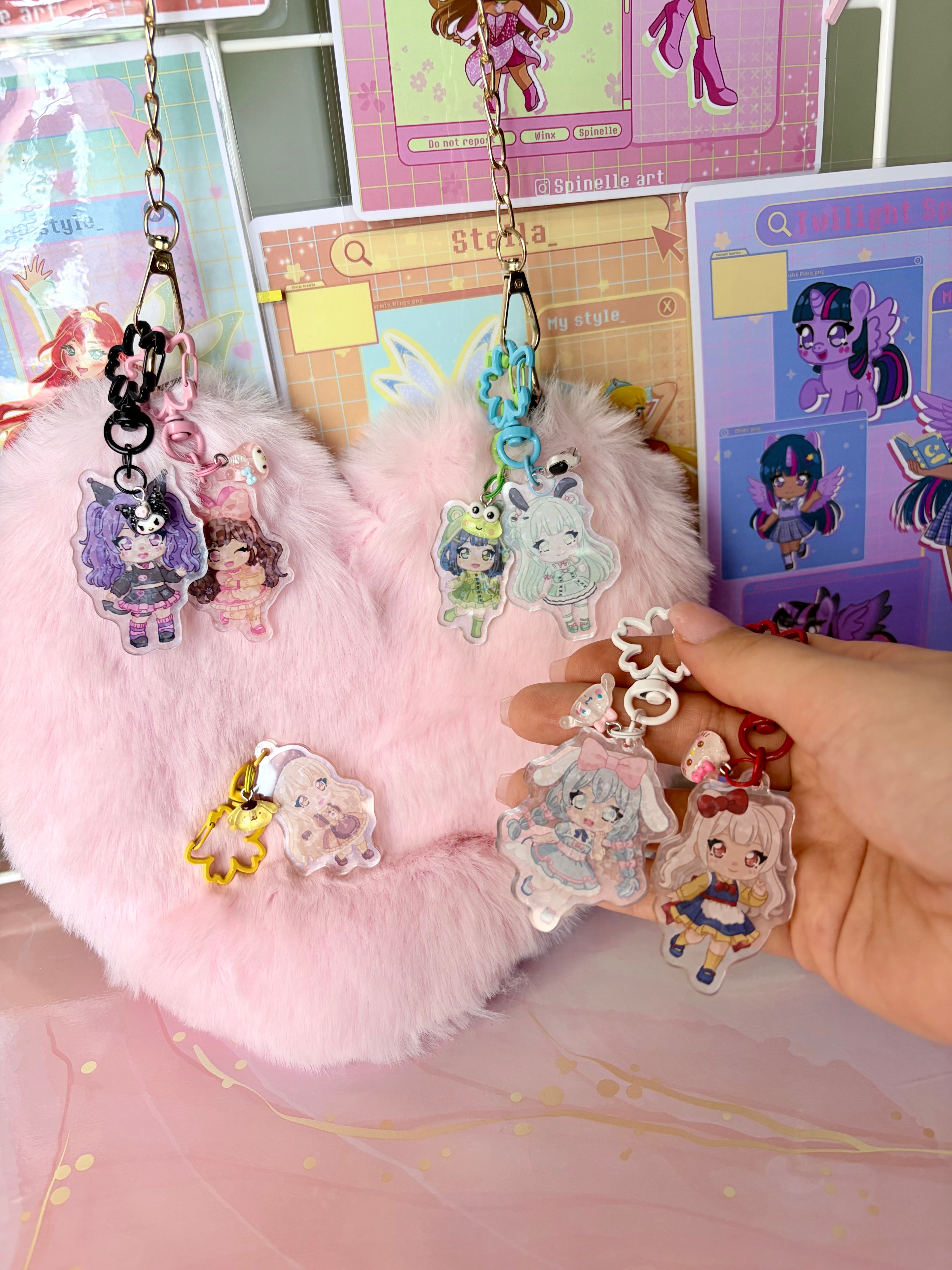 Porte Clé Cinnamon Roll Sanrio 🤍🩵