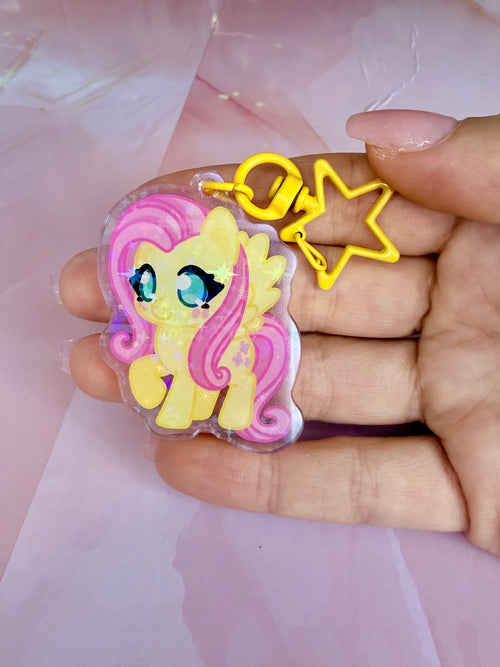 Porte Clé Flutter Shy 💛